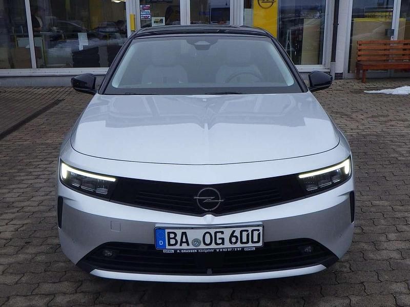 Gebraucht Opel Astra Elegance 110 PS (80 kW) 2023 Grau/silber Kleinwagen