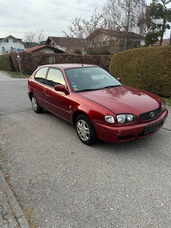 Gebraucht Toyota Corolla Terra 97 PS (71 kW) 2001 Rot Limousine