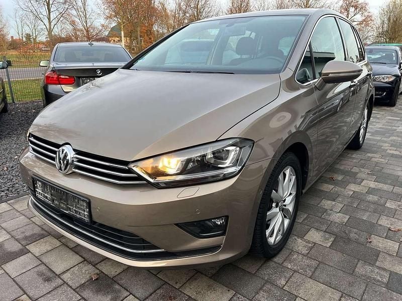 Pyramid gold metallic Gebraucht 2014 VW Golf Sportsvan Highline Van / Kleinbus | 13.990 € (Guter Preis) - Bild 1/4
