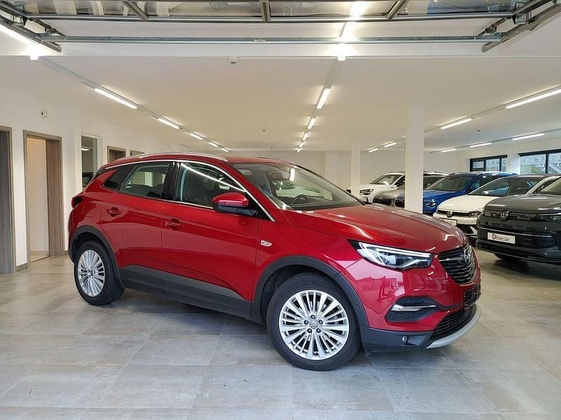 Brightredmetallic Gebraucht 2019 Opel Grandland X Innovation SUV | 15.890 € (Guter Preis) - Bild 1/4