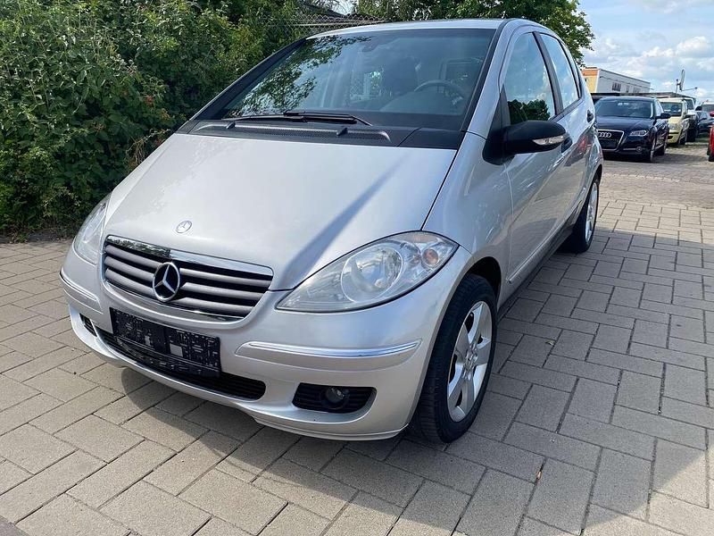 Polarsilber metalliclack Gebraucht 2007 Mercedes A170 Kleinwagen | 2.200 € (Fairer Preis) - Bild 1/4