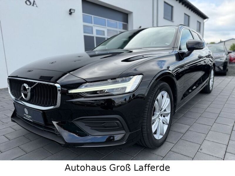 Schwarz Gebraucht 2022 Volvo V60 Core Kombi | 28.490 € (Guter Preis) - Bild 1/4