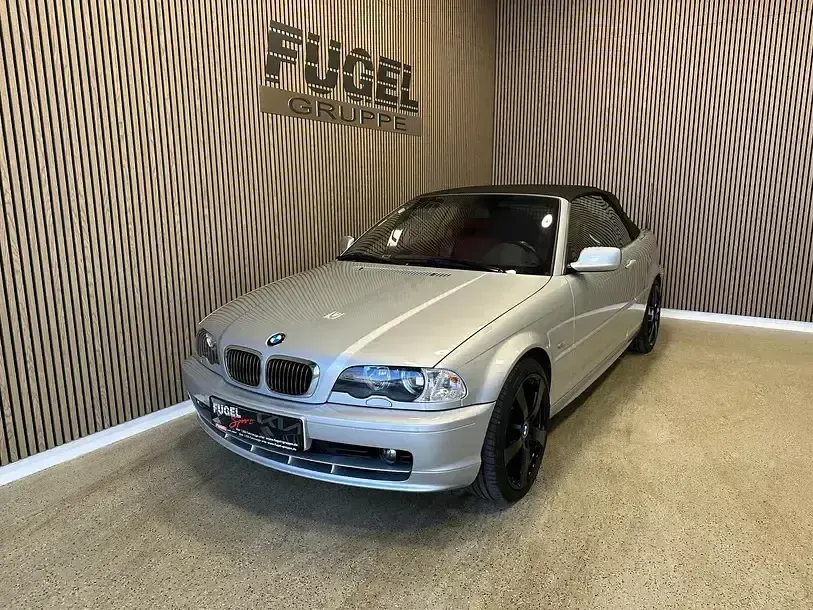 Usado BMW 325 Performance 192 HP (141 kW) 2000 Prateado Cabrios
