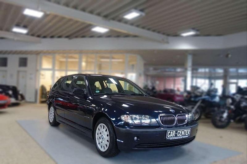 Blau Gebraucht 2003 BMW 318 Lifestyle Kombi | 1.850 € (Fairer Preis) - Bild 1/3