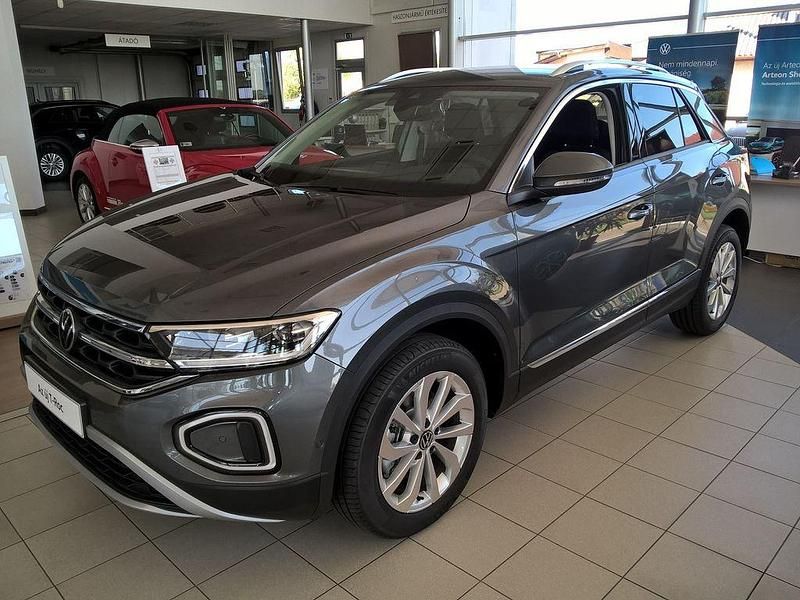 Indiumgrau Neu 2025 VW T-Roc Style SUV | 34.391 € (Guter Preis) - Bild 1/4