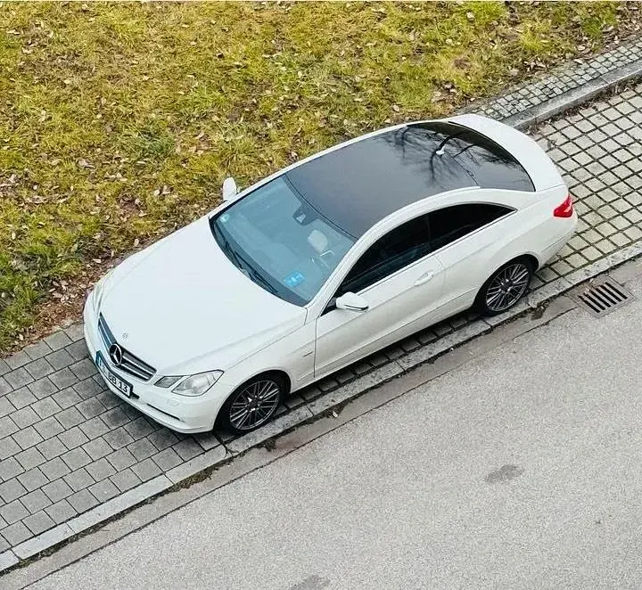 Second-hand Mercedes E250 207 CP (152 kW) 2009 Alb Coupe