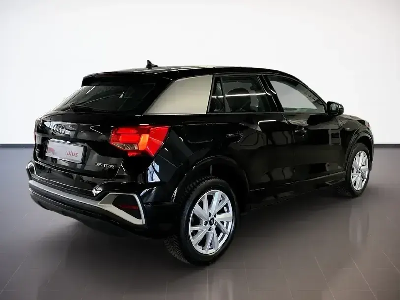 Gebraucht Audi Q2 S-Line 150 PS (110 kW) 2025 Mythosschwarz SUV