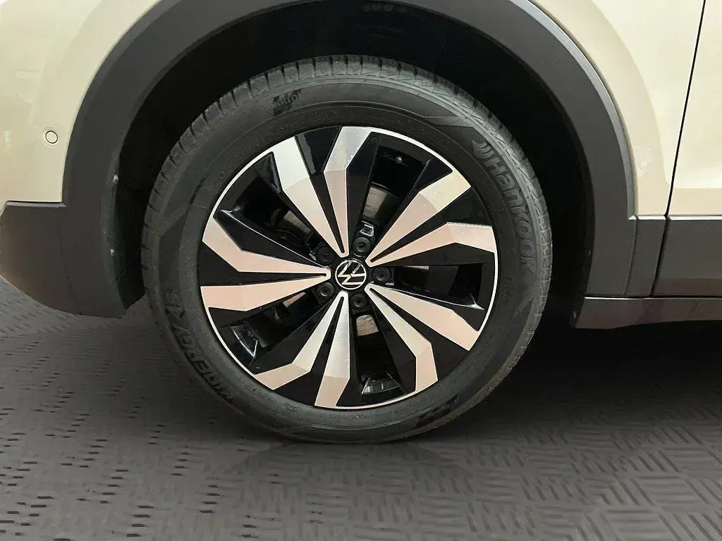 Gebraucht VW T-Cross Style 150 PS (110 kW) 2025 Grau SUV