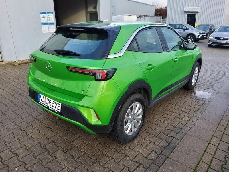 Gebraucht Opel Mokka-e Edition 100 kW (136 PS) 2022 Matcha green/ikone gruen (metallic) SUV
