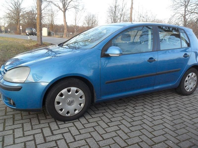 Gebraucht VW Golf IV Trendline 75 PS (55 kW) 2005 Blau Limousine