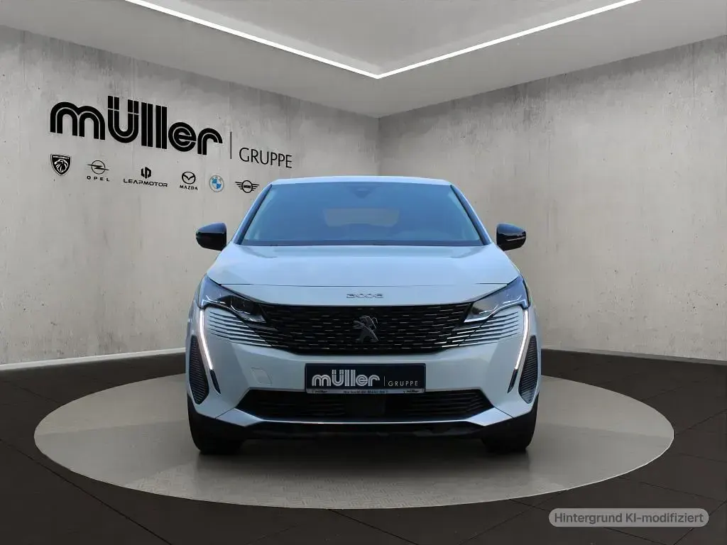 Gebraucht Peugeot 3008 Allure 224 PS (164 kW) 2022 Perlmuttweiß SUV