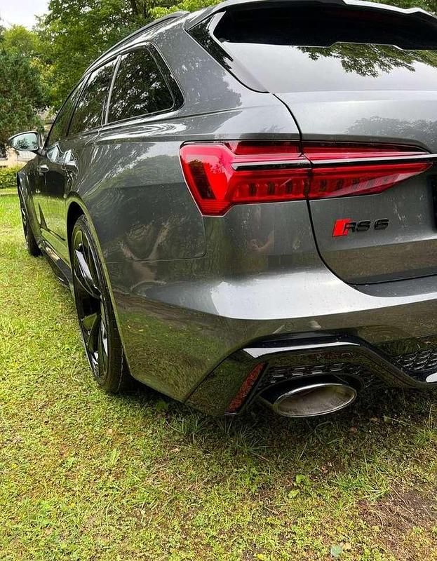 Gebraucht Audi RS6 Sport 630 PS (463 kW) 2024 Daytonagrauperl. Kombi