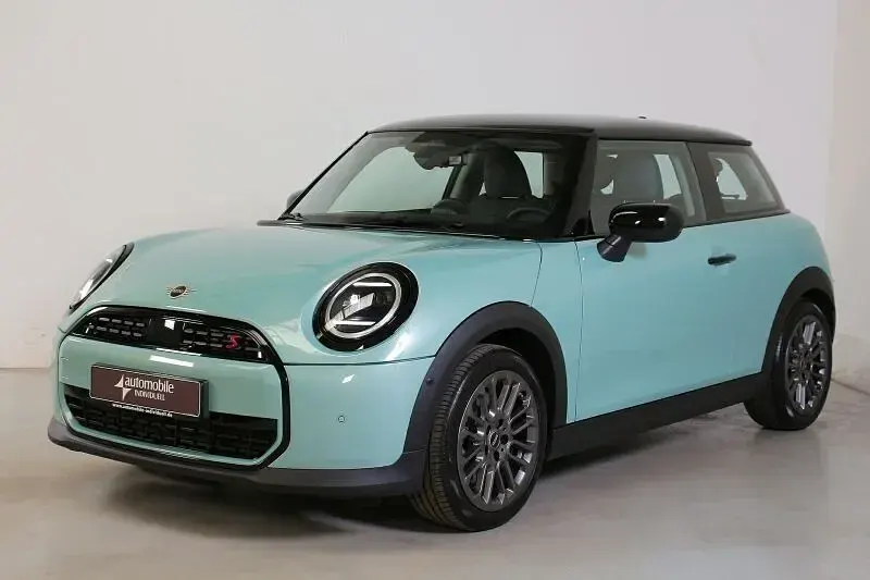 Gebraucht Mini Cooper S Classic 204 PS (150 kW) 2024 Grün Kleinwagen