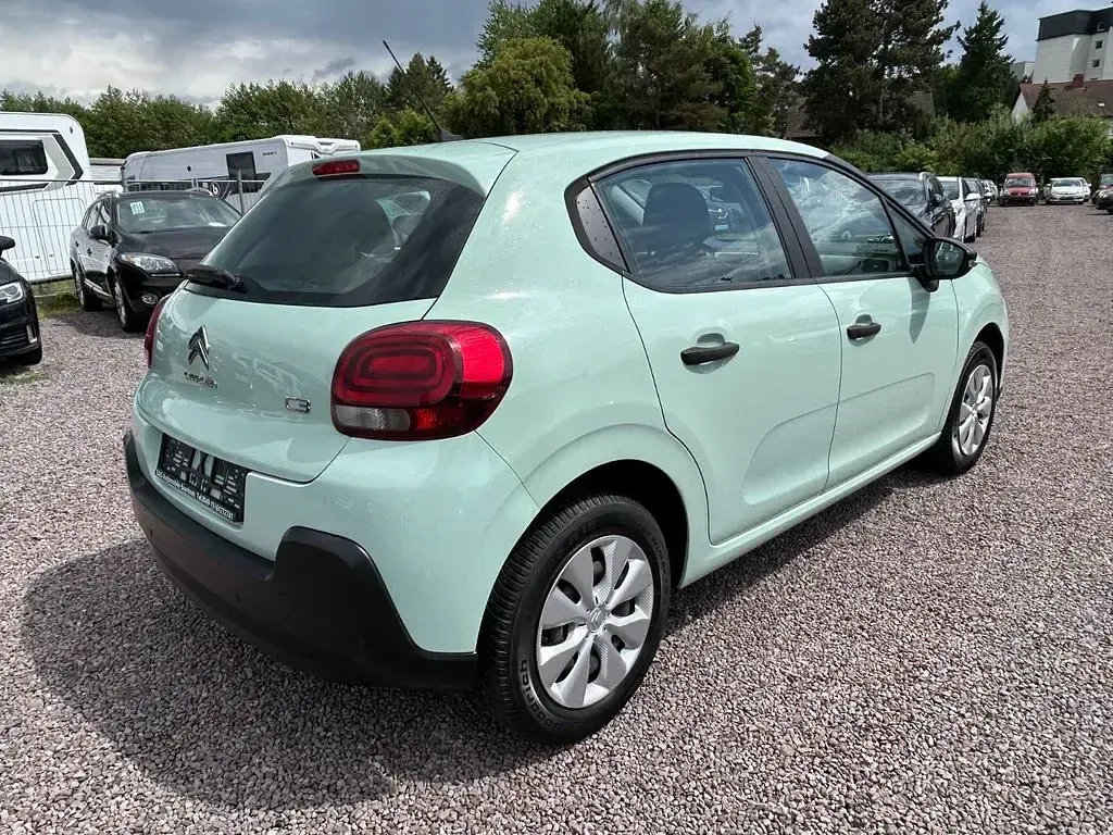 Used Citroën C3 Live 68 HP (50 kW) 2019 Green Hatchback