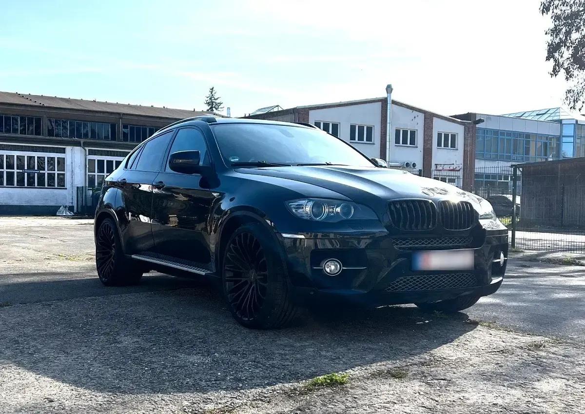 Gebraucht BMW ActiveHybrid X6 408 PS (300 kW) 2010 Schwarz SUV