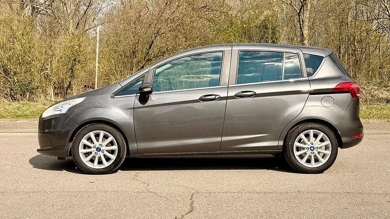 Gebraucht Ford B-MAX Titanium 101 PS (74 kW) 2015 Grau Van / Kleinbus