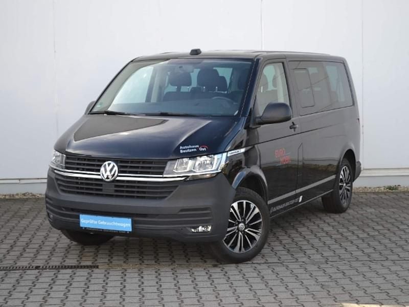Gebraucht VW Caravelle Trendline 150 PS (110 kW) 2021 Deep black perleffekt Van