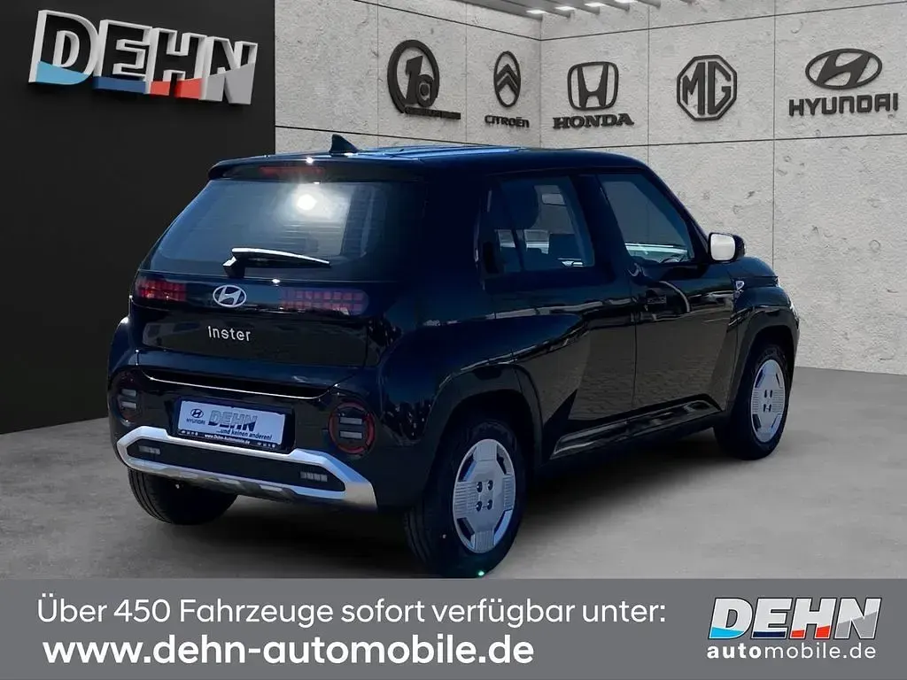 Neu Hyundai Inster Select 71 kW (97 PS) 2026 Schwarz Kleinwagen