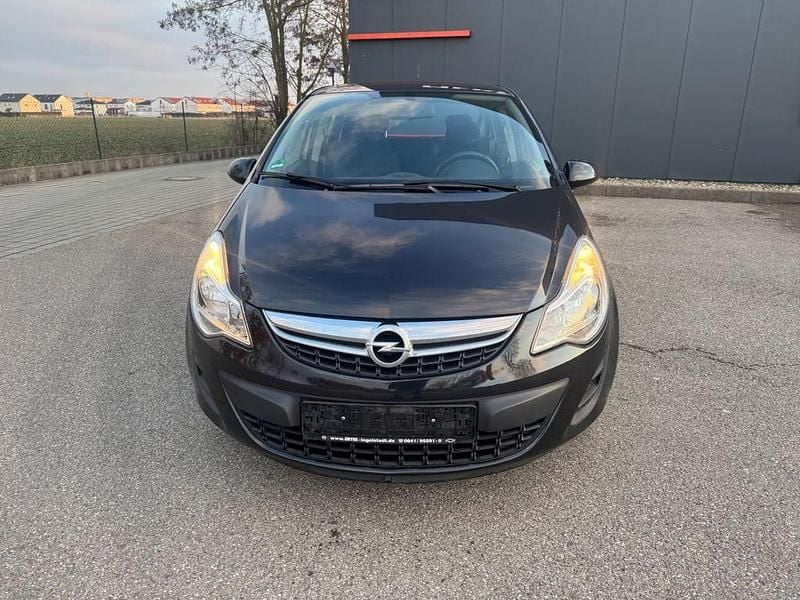 Gebraucht Opel Corsa Selection 69 PS (50 kW) 2012 Schwarz Kleinwagen
