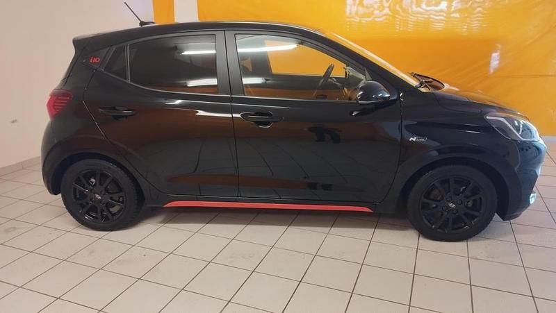Gebraucht Hyundai i10 N Line 101 PS (74 kW) 2023 Schwarz Kleinwagen
