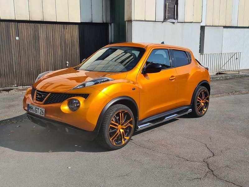Orange Gebraucht 2013 Nissan Juke Shiro SUV | 10.700 € (Fairer Preis) - Bild 1/4