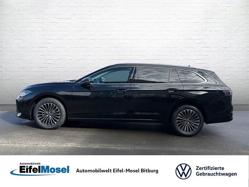 Neu VW Passat 150 PS (110 kW) 2026 Schwarz Kombi