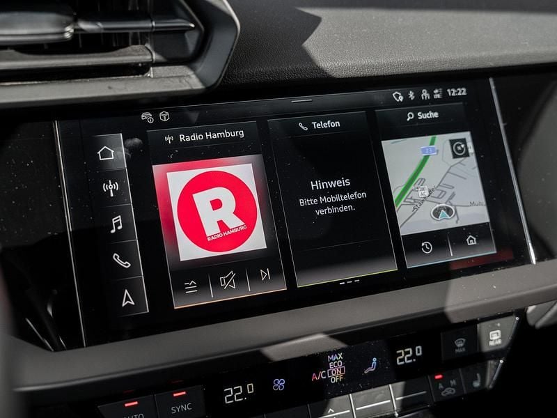 Gebraucht Audi A3 Sportback e-tron Basis 150 PS (110 kW) 2023 Weiß Kleinwagen