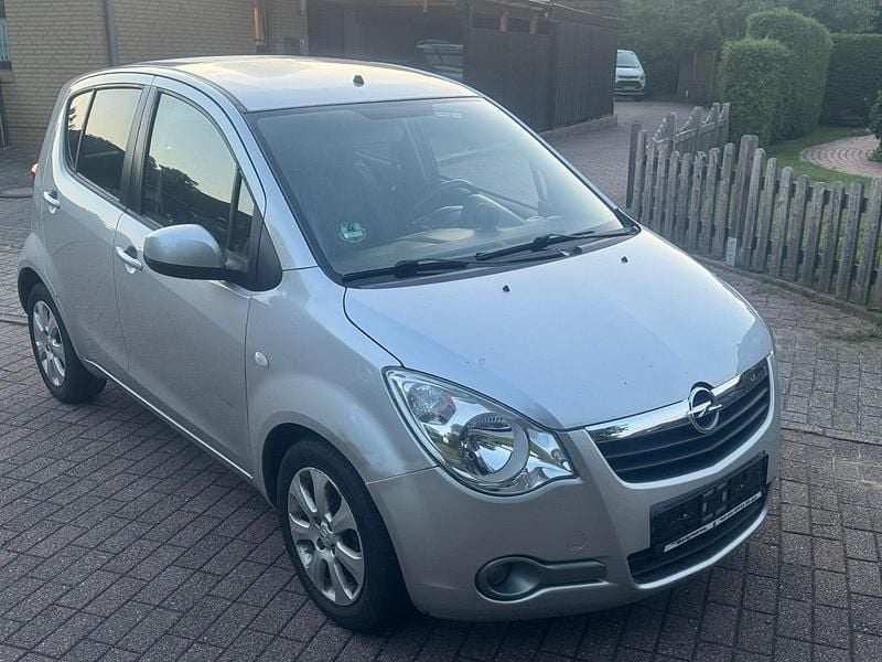 Gebraucht Opel Agila Edition 68 PS (50 kW) 2009 Silber Kleinwagen