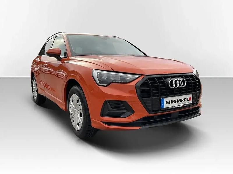 Gebraucht Audi Q3 Advanced 150 PS (110 kW) 2023 Pulsorange SUV