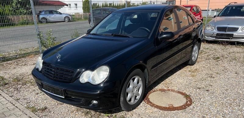 Schwarz Gebraucht 2006 Mercedes C220 Limousine | 2.400 € (Guter Preis) - Bild 1/4