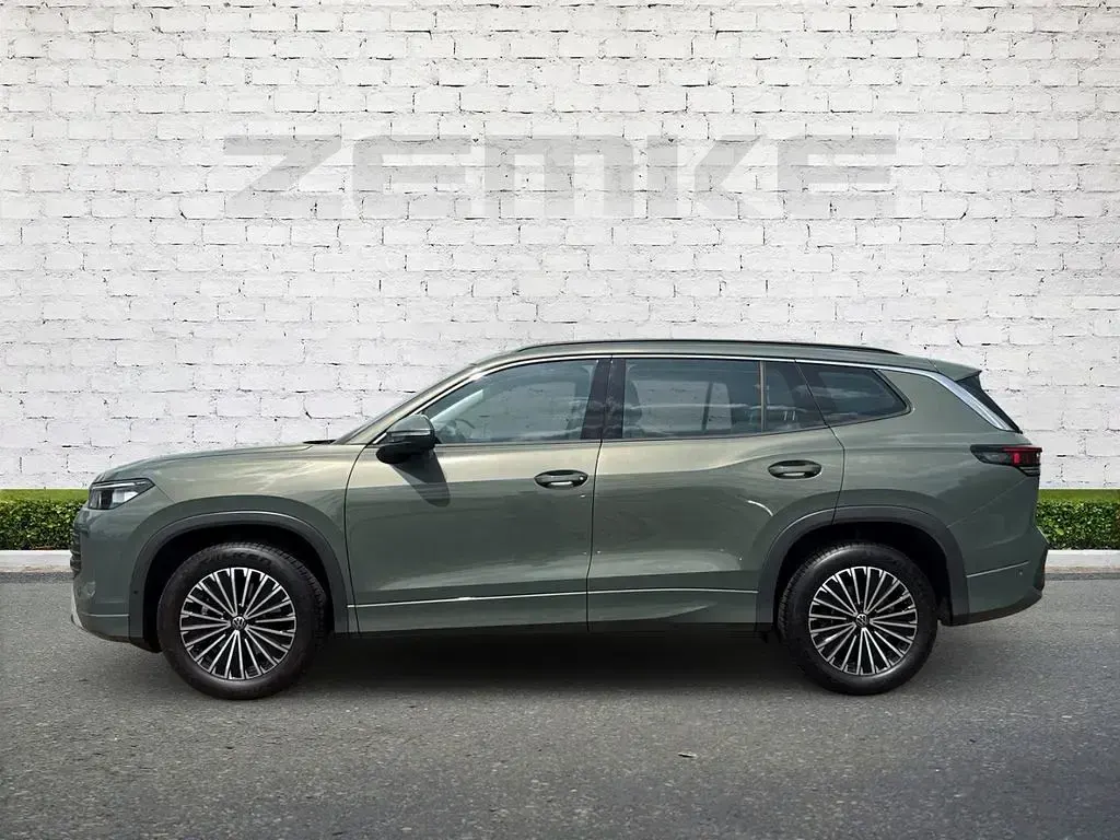 Gebraucht VW Tayron Life 193 PS (141 kW) 2025 Grün SUV