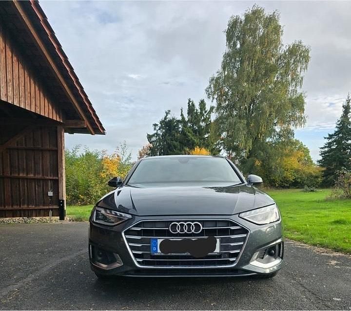 Gebraucht Audi A4 S-Line 190 PS (139 kW) 2020 Grau Kombi