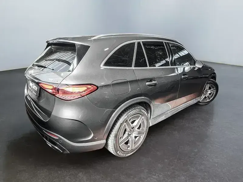 Gebraucht Mercedes GLC300 AMG 269 PS (197 kW) 2025 Grau graphitgrau SUV
