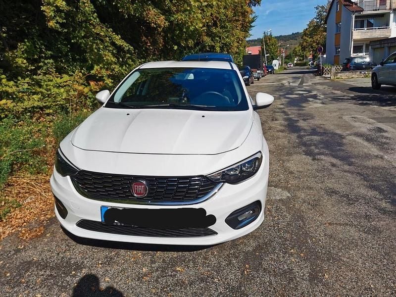 Gebraucht Fiat Tipo Lounge 95 PS (69 kW) 2020 Weiß Limousine