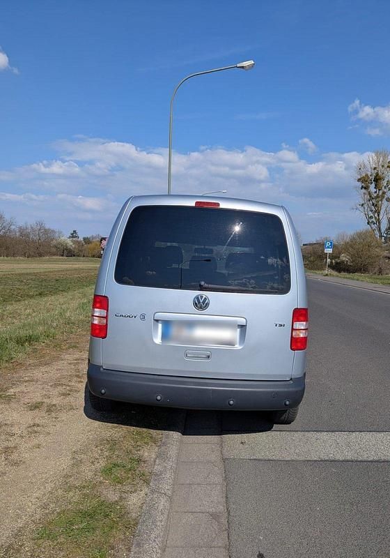 Gebraucht VW Caddy 105 PS (77 kW) 2011 Silber Van / Kleinbus