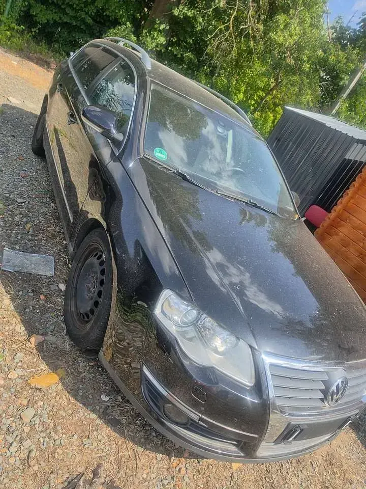 Gebraucht VW Passat Comfortline 170 PS (125 kW) 2006 Deep black perleffekt Kombi