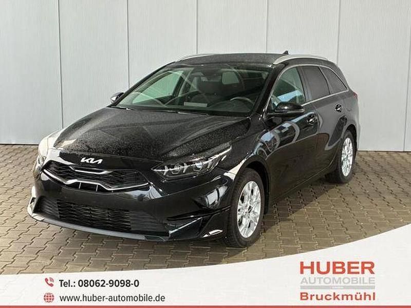 Black pearl Gebraucht 2025 Kia Ceed Sportswagon Comfort Kombi | 23.250 € (Superpreis) - Bild 1/4
