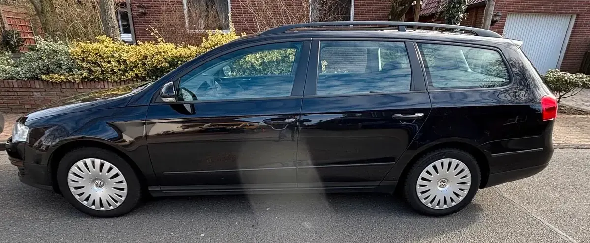 Usata VW Passat 140 CV (102 kW) 2010 Nero Station wagon