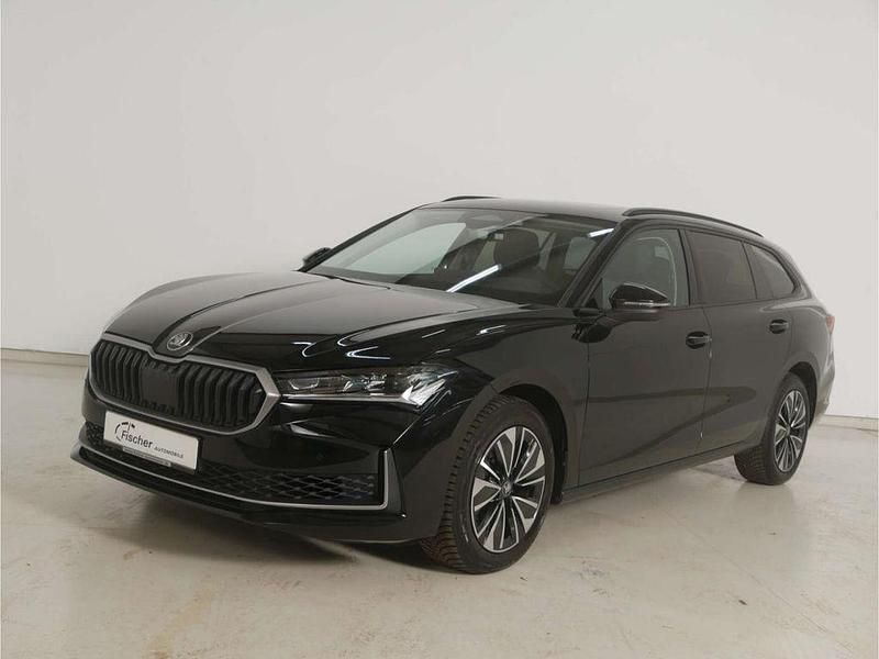 Gebraucht Skoda Superb Selection 265 PS (194 kW) 2025 Ebonyschwarzmetallic Kombi