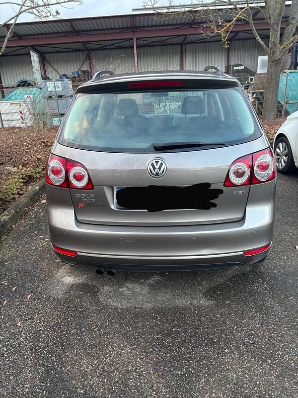 Gebraucht VW Golf V 122 PS (89 kW) 2009 Braun Kombi