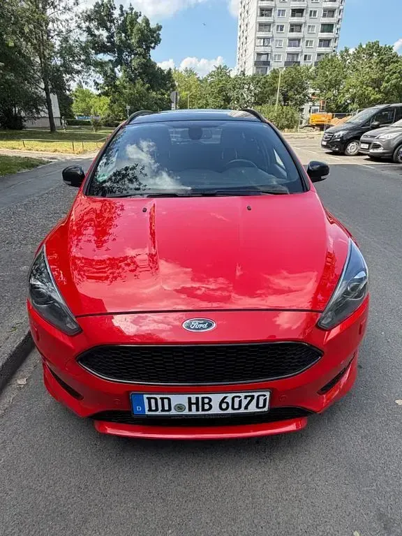 Gebraucht Ford Focus ST-Line 182 PS (133 kW) 2018 Limousine