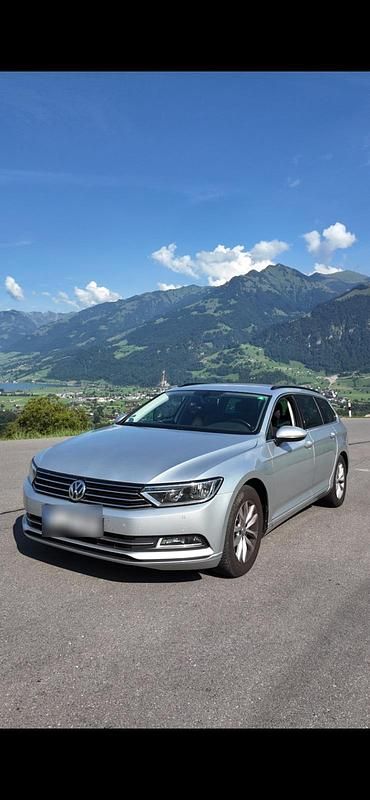 Gebraucht VW Passat 150 PS (110 kW) 2015 Grau Kombi