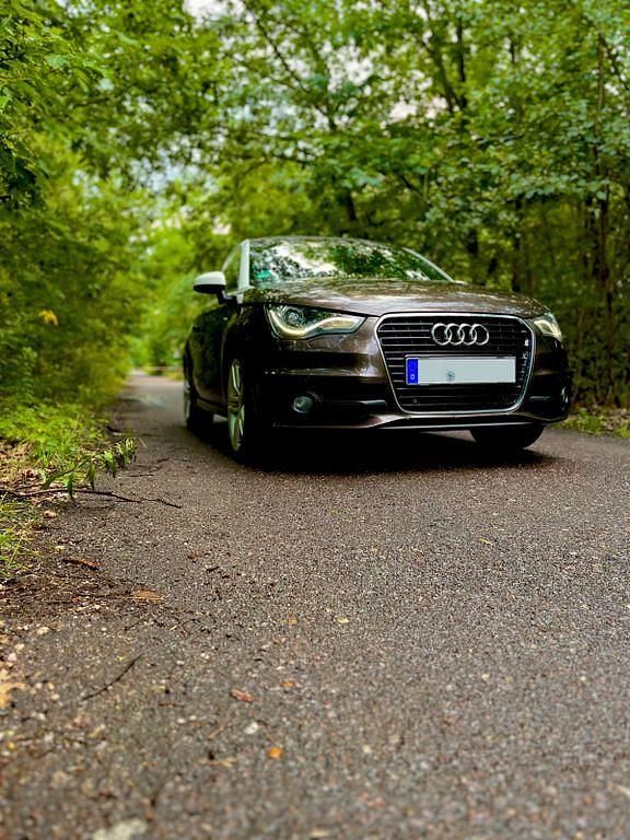 Gebraucht Audi A1 S-Line 185 PS (136 kW) 2011 Braun Kleinwagen