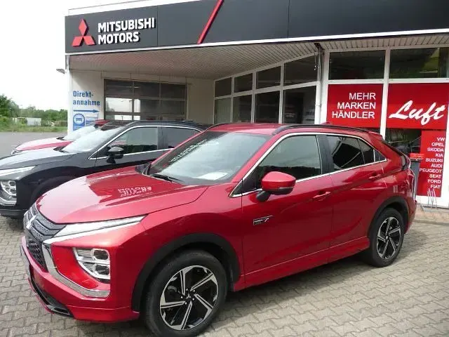 Gebraucht Mitsubishi Eclipse Cross Plus 98 PS (72 kW) 2022 Rot SUV