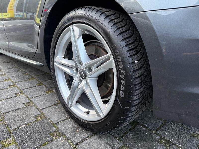 Gebraucht Audi A4 S-Line 190 PS (139 kW) 2016 Grau Kombi