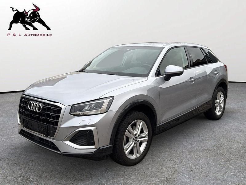 Silber Gebraucht 2021 Audi Q2 Advanced SUV | 17.900 € (Guter Preis) - Bild 1/4