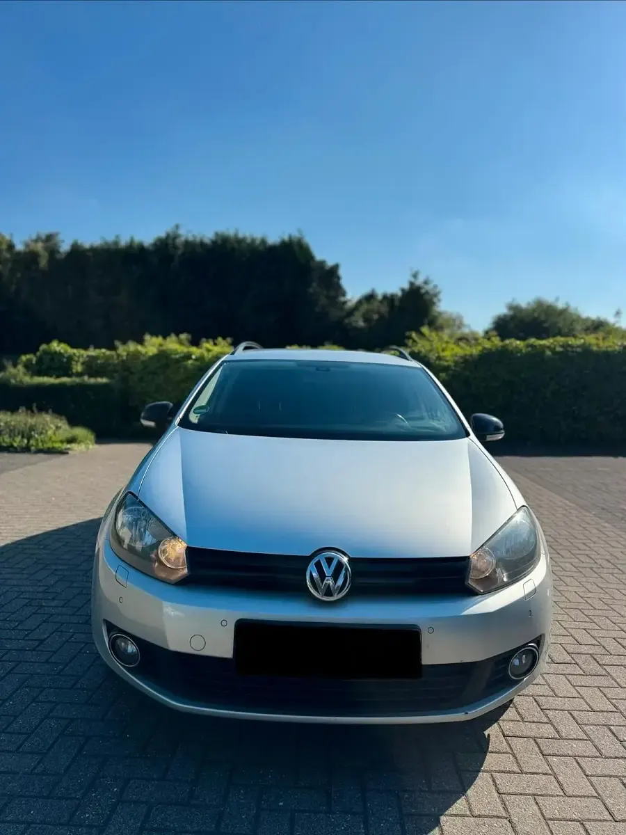 Second-hand VW Golf VII Match 140 CP (102 kW) 2012 Argintiu Break