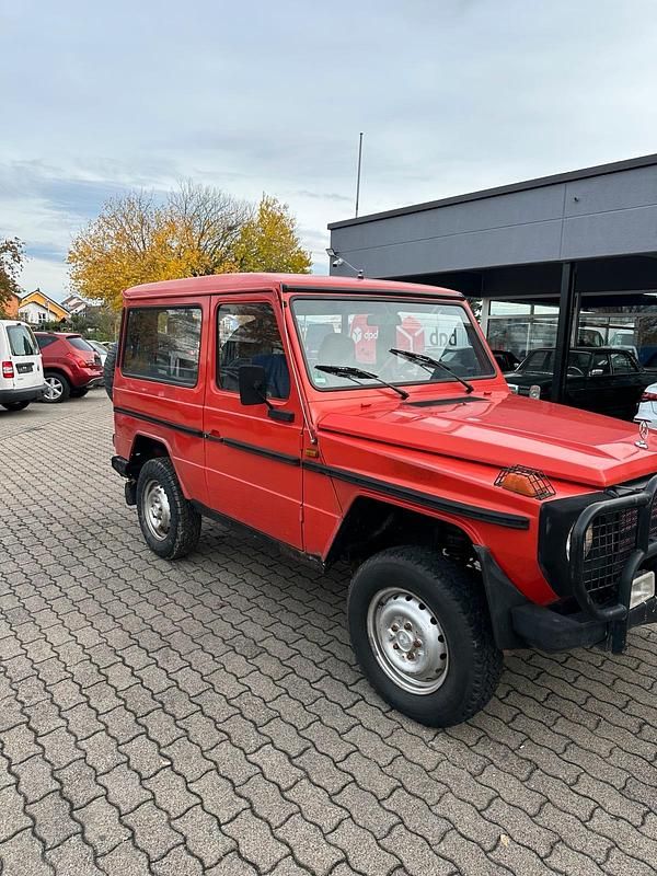 Gebraucht Mercedes G230 90 PS (66 kW) 1982 Rot SUV