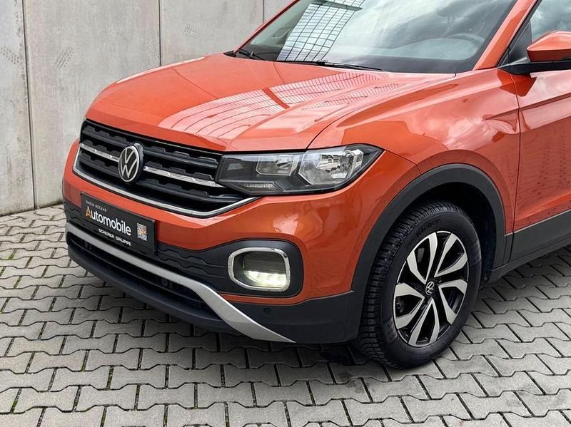 Gebraucht VW T-Cross Active 110 PS (80 kW) 2022 Orange SUV