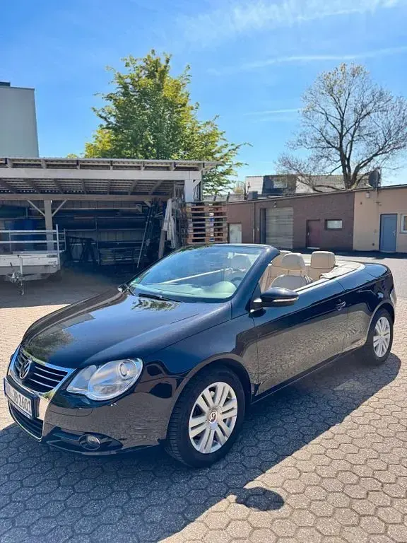 Usata VW Eos Edition 122 CV (89 kW) 2010 Nero Cabrio